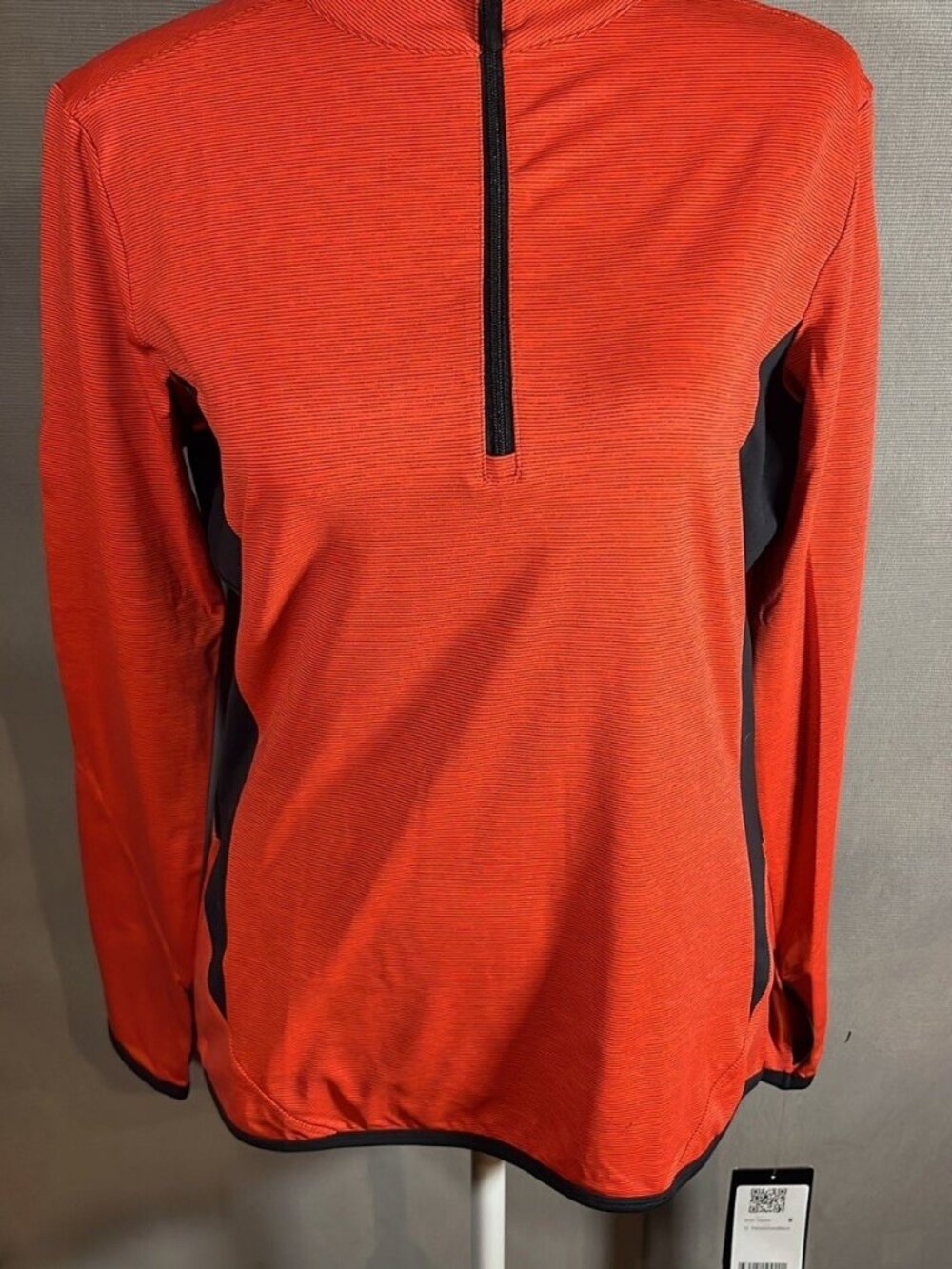 Nils Woman’s Exercise Top Sz M